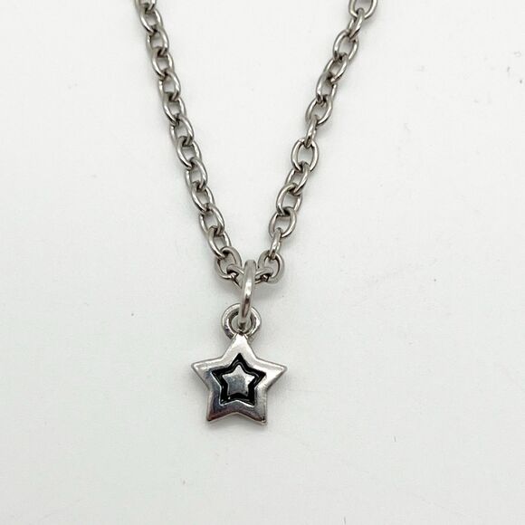Silver Tone Dainty Star Charm Fashion Necklace 16” To 18” - Picture 3 of 6